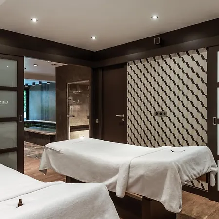 De L'octroi Hotel 3*