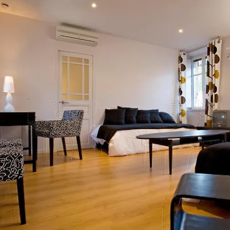 De L'octroi 3* Carcassonne