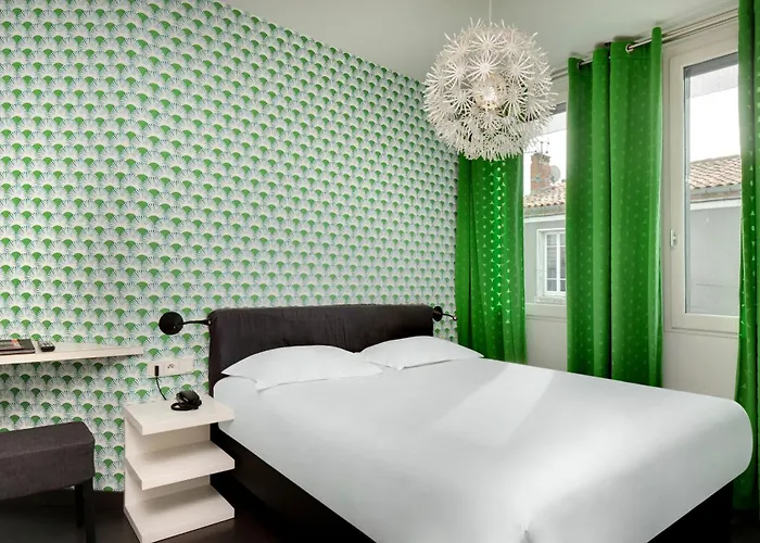 De L'octroi Hotel 3*