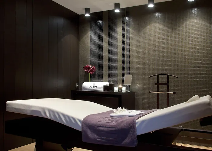 Hotel De L'octroi 3*